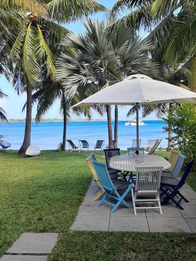 Fantastic Spacious Beachfront Villavacances Grand Bay Buitenkant foto